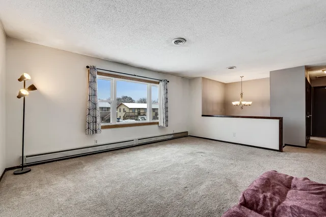 $259,900 | 906 Redwood Street West, La Crescent, MN 55947