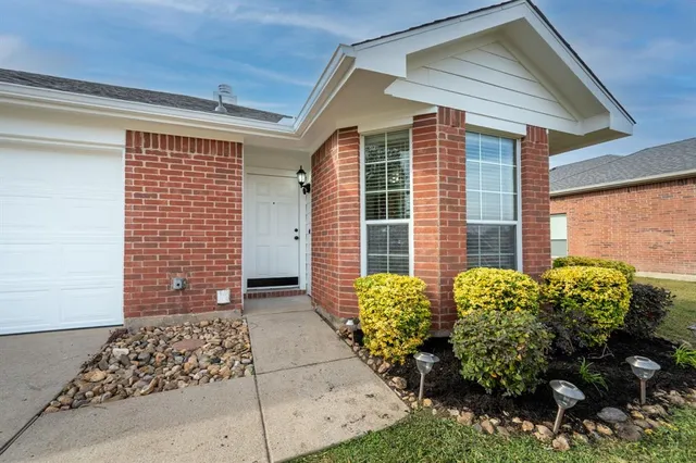 $234,900 | 1705 Lesli Drive, Royse City, TX 75189