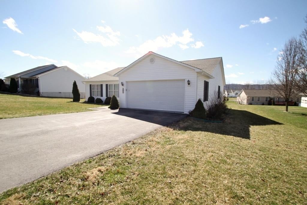 207 West Bailey Road Lewisburg, WV 24901 - Photo 35 of 40 Gallery Image 35