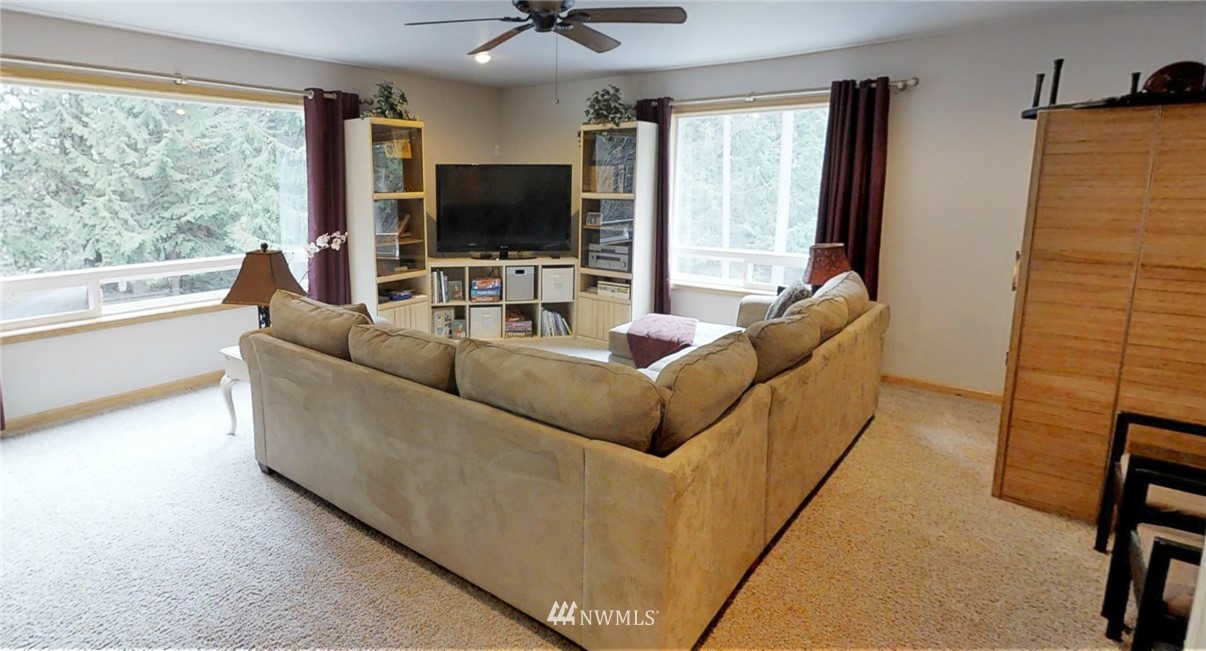 18032 Indian Road La Conner, WA 98257 - Photo 14 of 19 Gallery Image 14