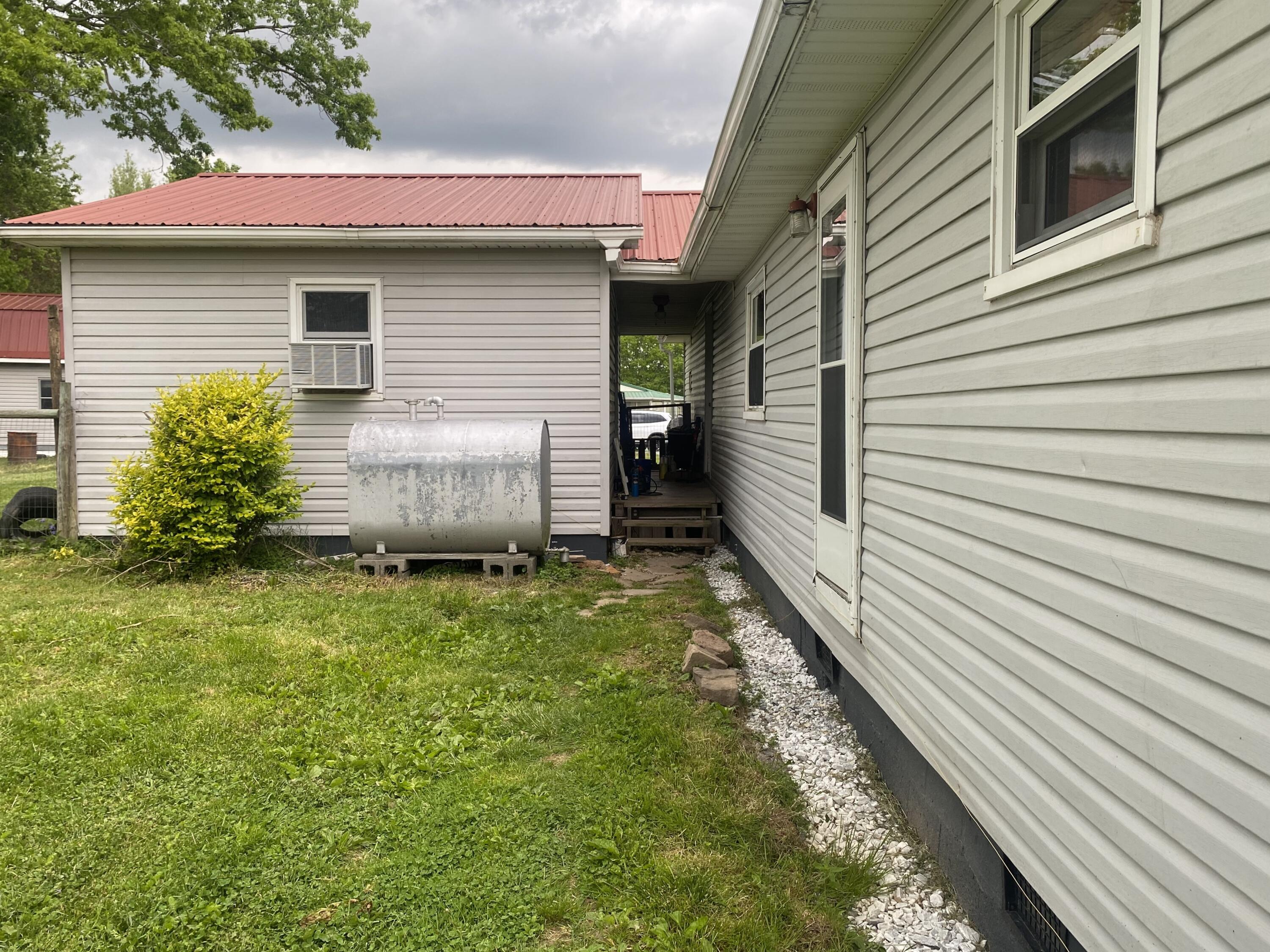 254 Tanyard Road Smoot, WV 24977 - Photo 5 of 84 Gallery Image 5