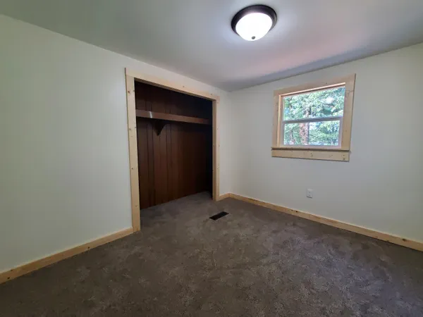 $189,900 | 4345 5th Street, Fair Oaks, IN 47943