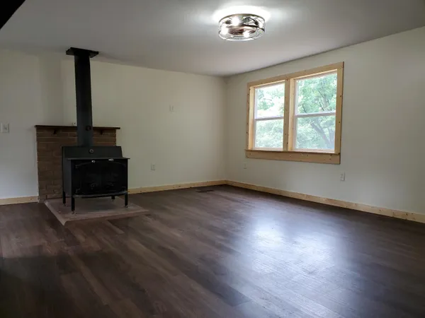 $189,900 | 4345 5th Street, Fair Oaks, IN 47943