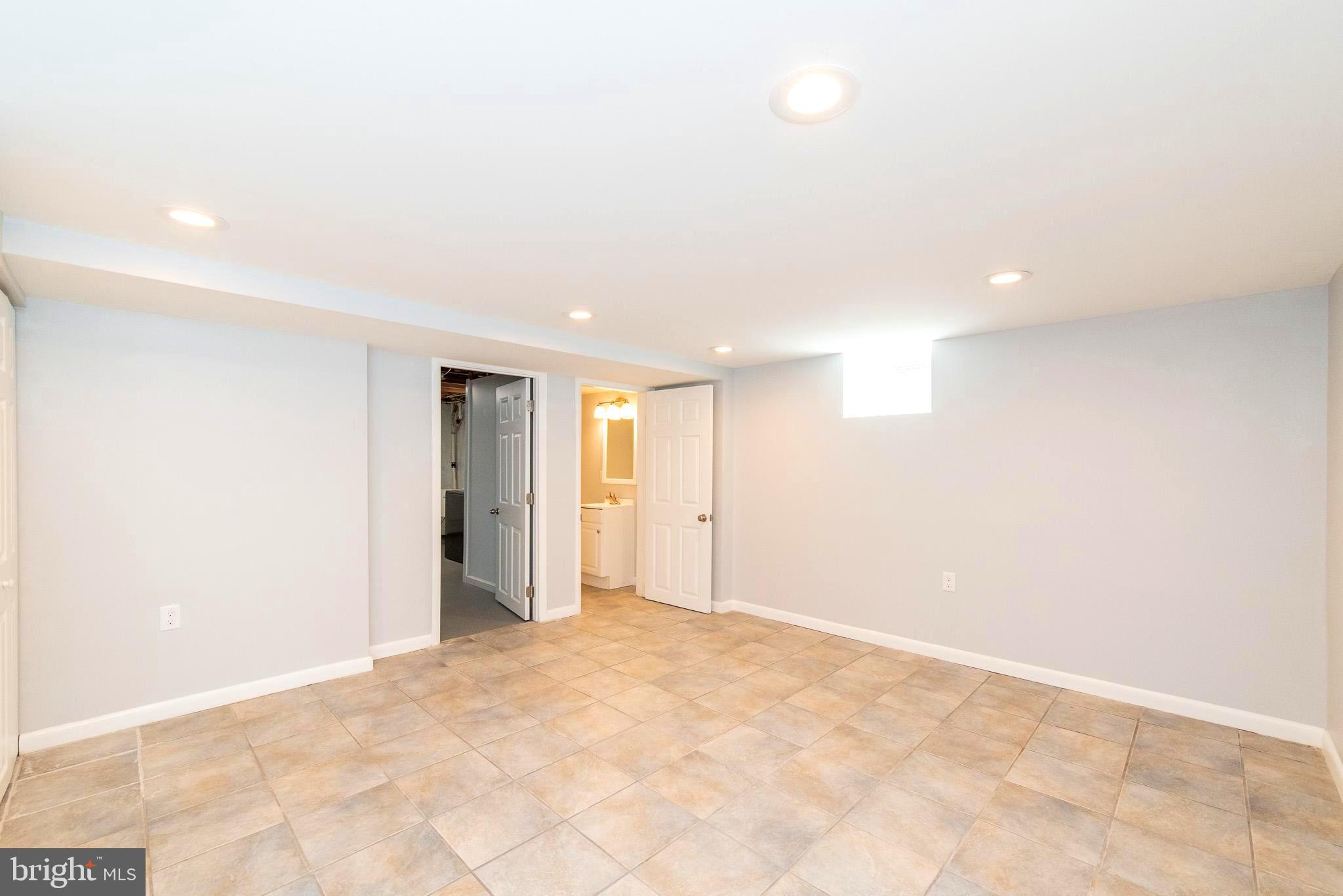 308 Hopkins Road Baltimore, MD 21212 - Photo 29 of 35 PLENTY OF SPACE IN FINISHED LL!