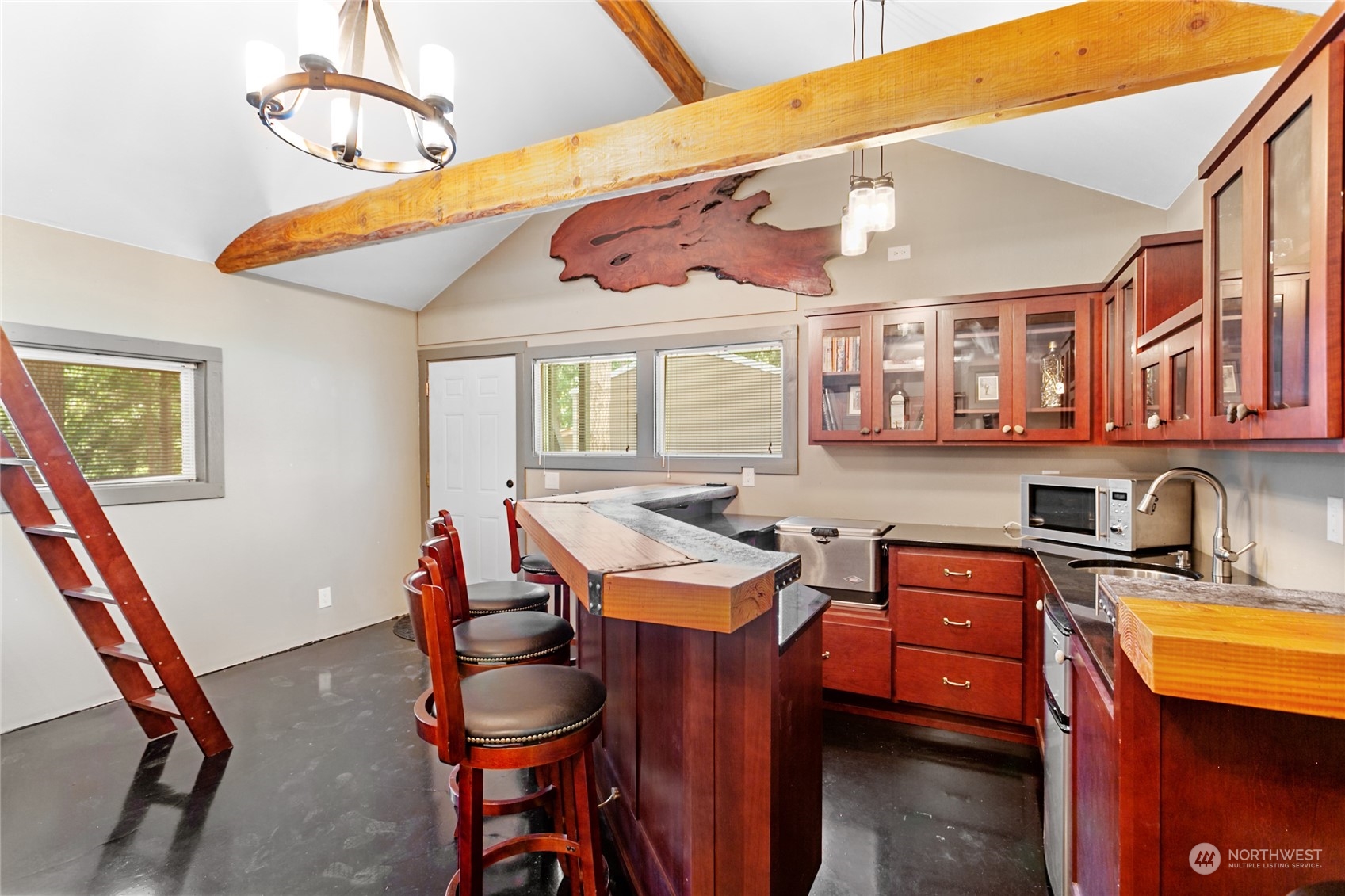 3734 Britton Road Bellingham, WA 98226 - Photo 30 of 40 a room with furniture a rug and a window