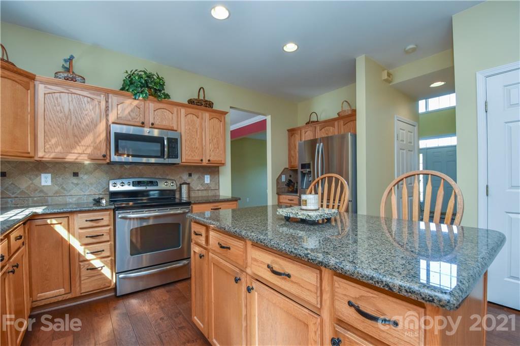 7929 Harbor Ridge Court, Unit 78 Denver, NC 28037 - Photo 12 of 43 Gallery Image 12