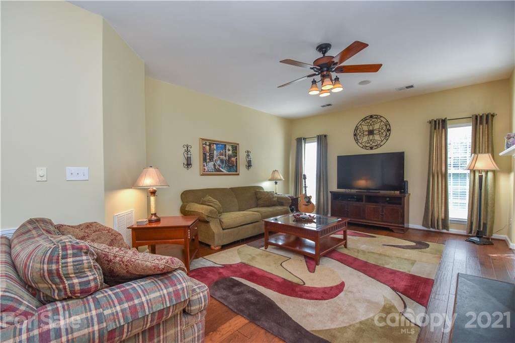 7929 Harbor Ridge Court, Unit 78 Denver, NC 28037 - Photo 18 of 43 Gallery Image 18