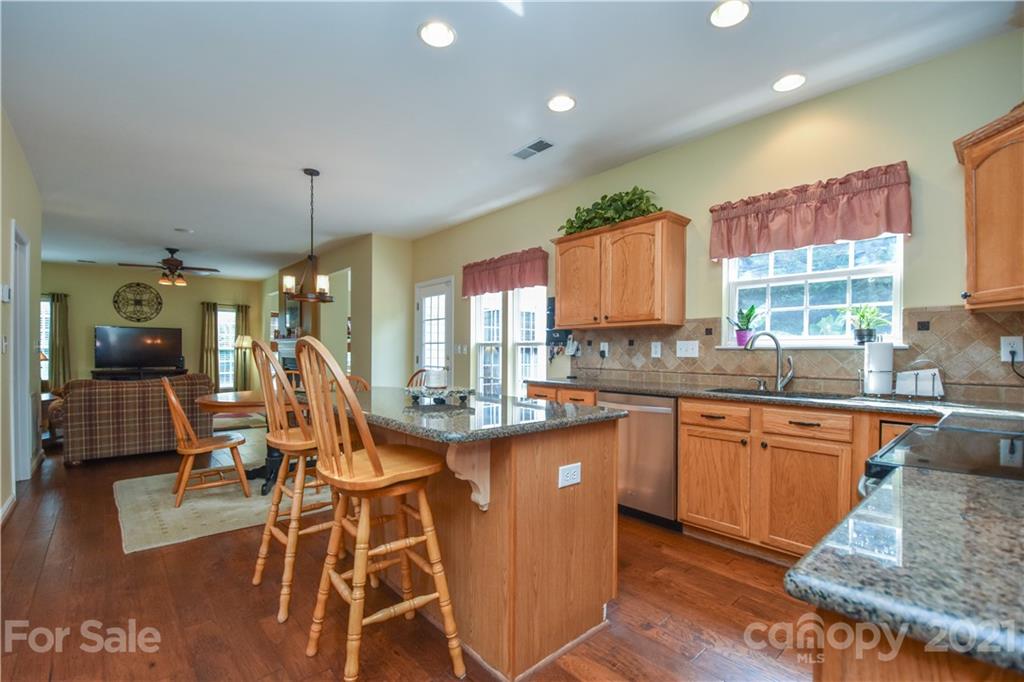 7929 Harbor Ridge Court, Unit 78 Denver, NC 28037 - Photo 21 of 43 Gallery Image 21