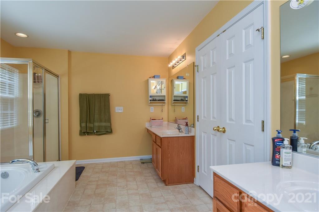 7929 Harbor Ridge Court, Unit 78 Denver, NC 28037 - Photo 30 of 43 Gallery Image 30