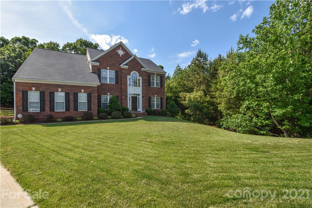 7929 Harbor Ridge Court, Unit 78 Denver, NC 28037 - Photo 4 of 43 Gallery Image 4