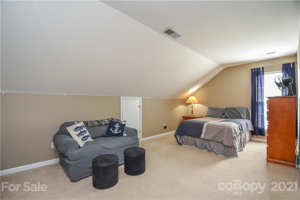 7929 Harbor Ridge Court, Unit 78 Denver, NC 28037 - Photo 41 of 43 Gallery Image 41