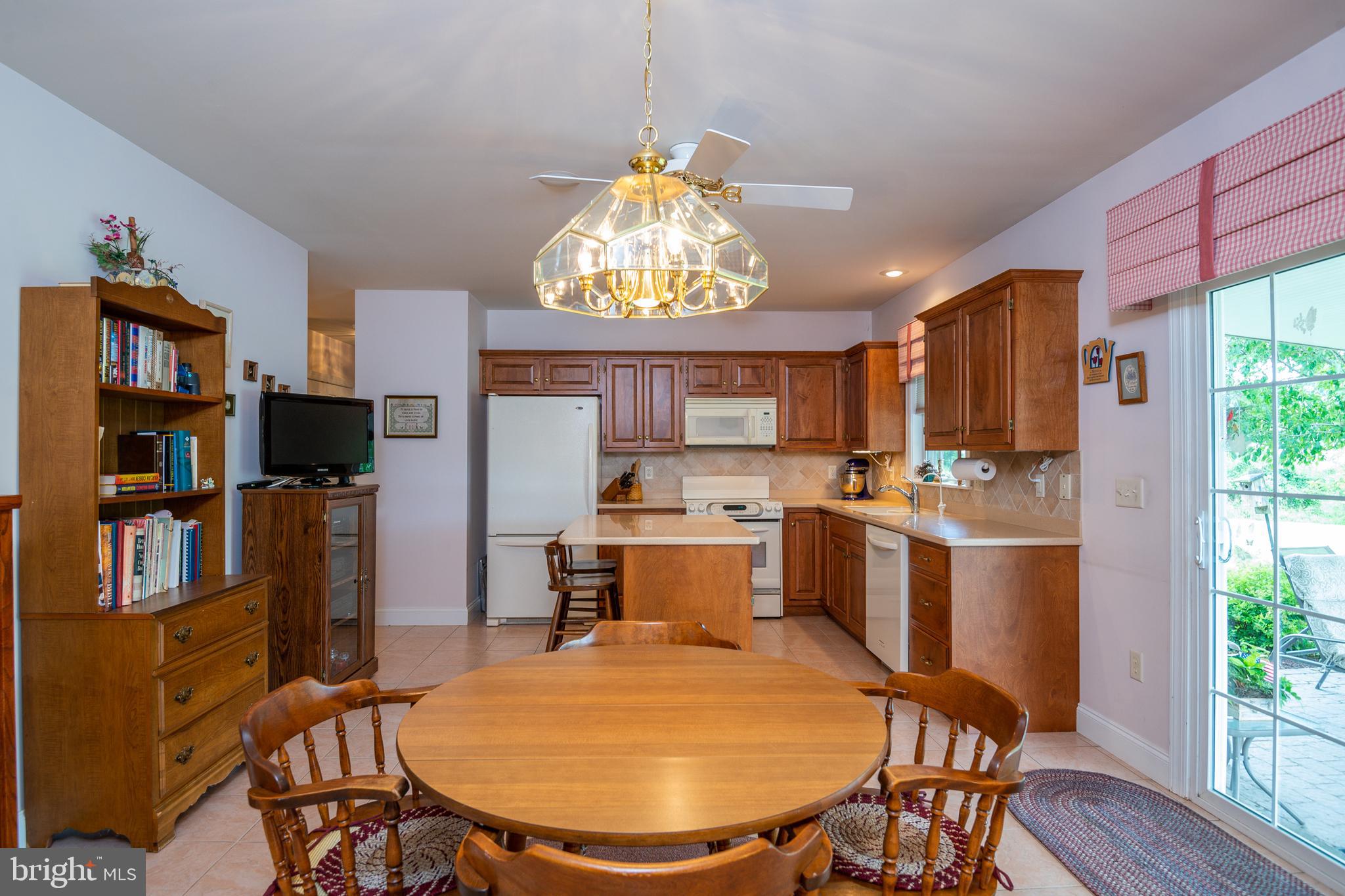 140 North Cacoosing Drive Sinking Spring, PA 19608 - Photo 13 of 43 Gallery Image 13