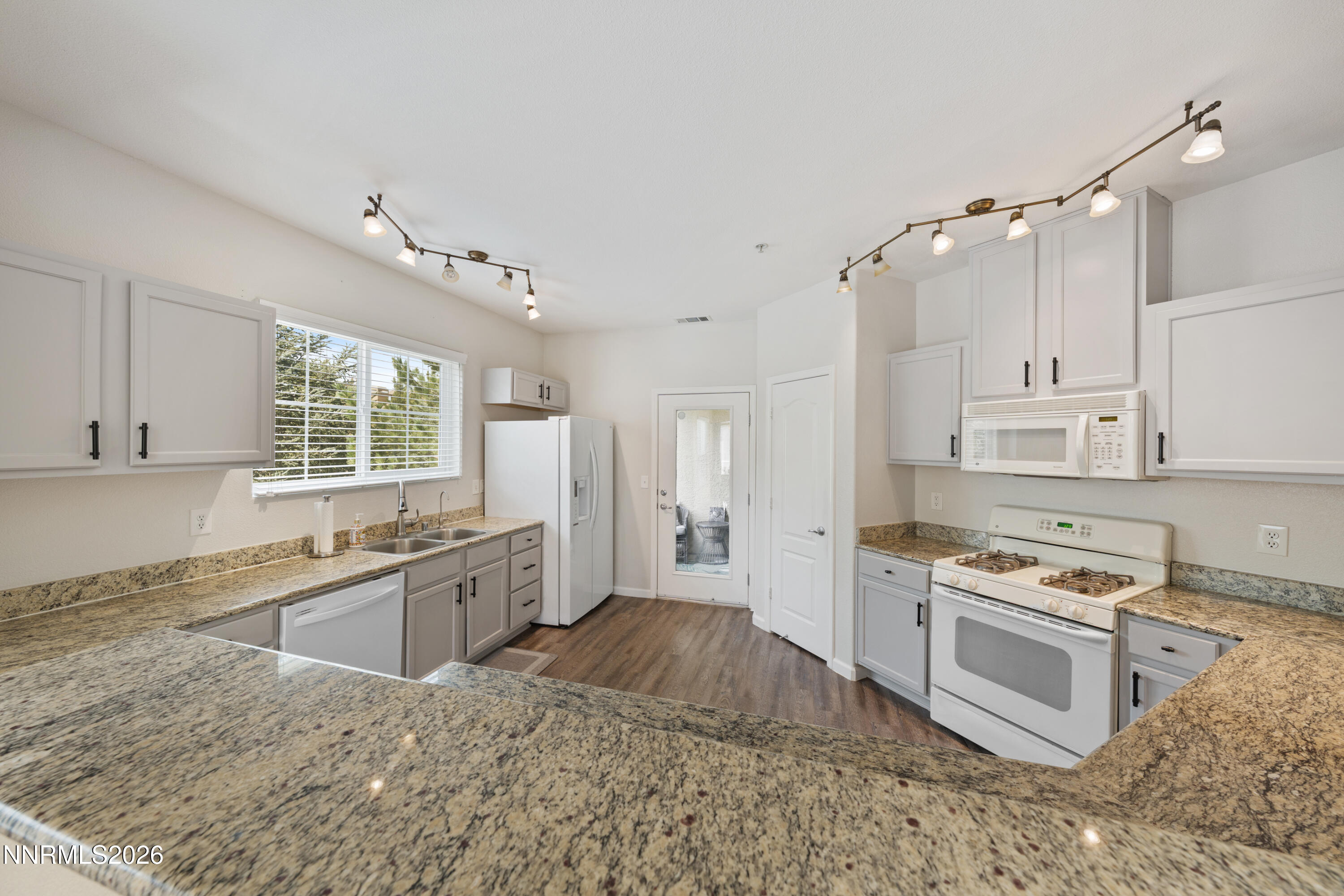 9050 Double R Boulevard, Unit 1724 Reno, NV 89521 - Photo 14 of 45 9050 Double R mls pic 25