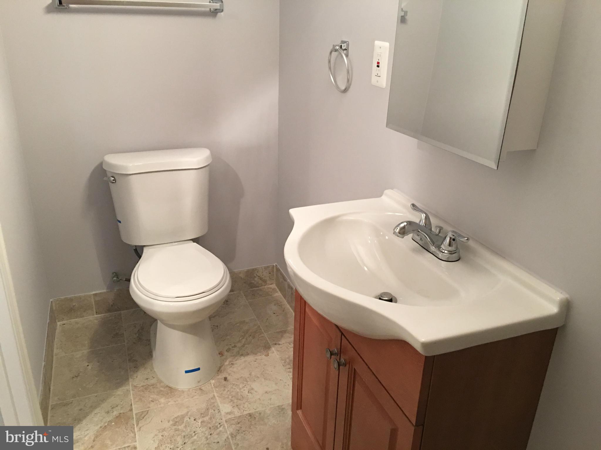 1132 Halstead Road Baltimore, MD 21234 - Photo 8 of 13 Bath