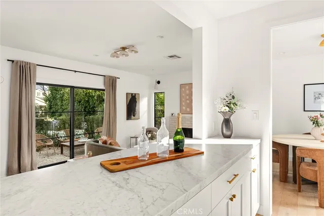 $2,125,000 | 4935 Agnes Avenue, Valley Village, CA 91607