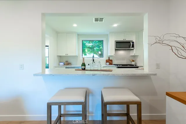 $2,125,000 | 4935 Agnes Avenue, Valley Village, CA 91607