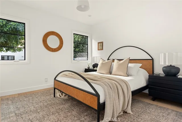 $2,125,000 | 4935 Agnes Avenue, Valley Village, CA 91607