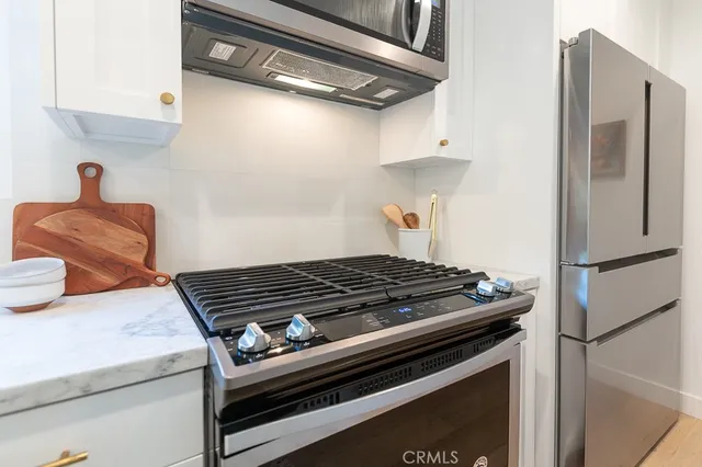 $2,125,000 | 4935 Agnes Avenue, Valley Village, CA 91607