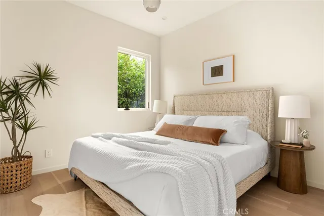 $2,125,000 | 4935 Agnes Avenue, Valley Village, CA 91607