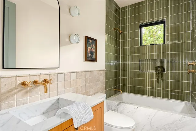 $2,125,000 | 4935 Agnes Avenue, Valley Village, CA 91607