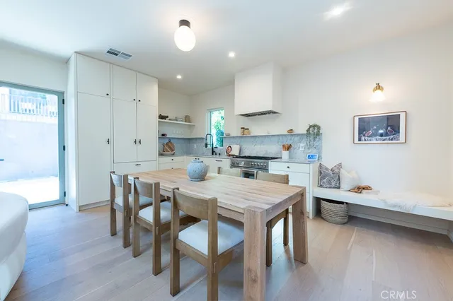 $2,125,000 | 4935 Agnes Avenue, Valley Village, CA 91607