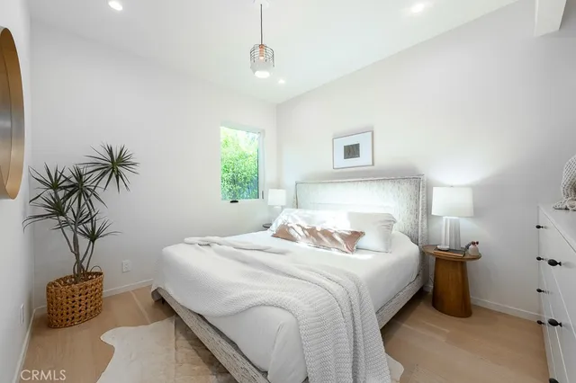 $2,125,000 | 4935 Agnes Avenue, Valley Village, CA 91607