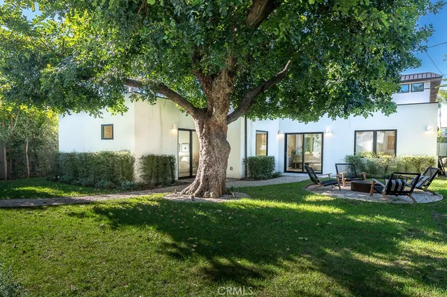 $2,125,000 | 4935 Agnes Avenue, Valley Village, CA 91607