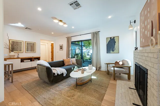 $2,125,000 | 4935 Agnes Avenue, Valley Village, CA 91607