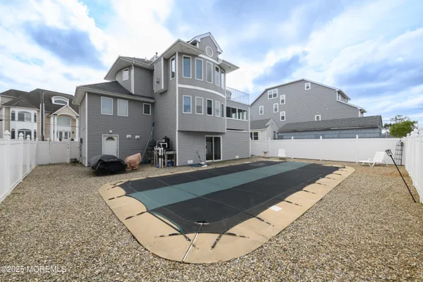 $3,350 | 42 Bay Breeze Drive, Toms River, NJ 08753