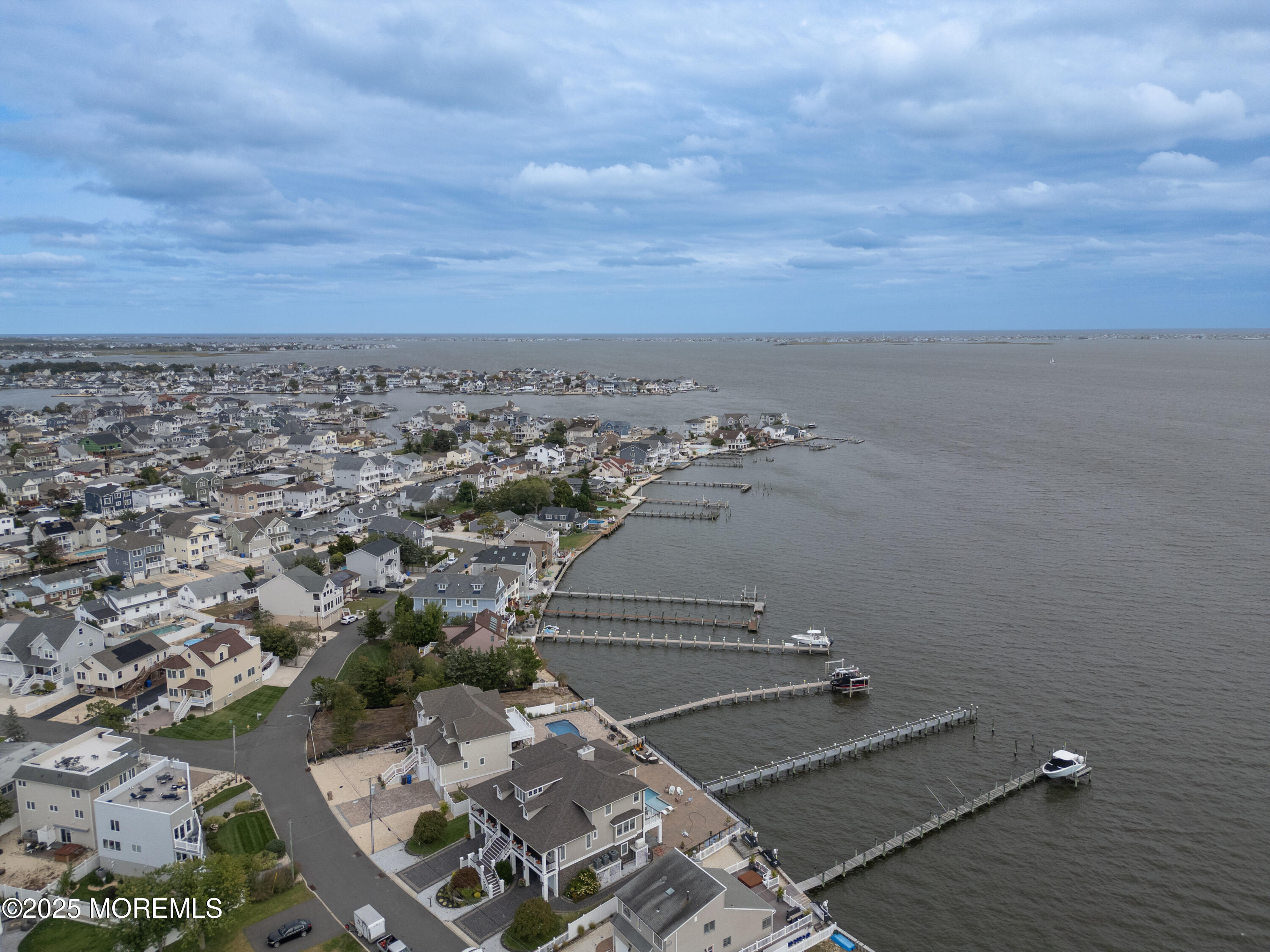 42 Bay Breeze Drive Toms River, NJ 08753 - Photo 33 of 33 an aerial view of a house