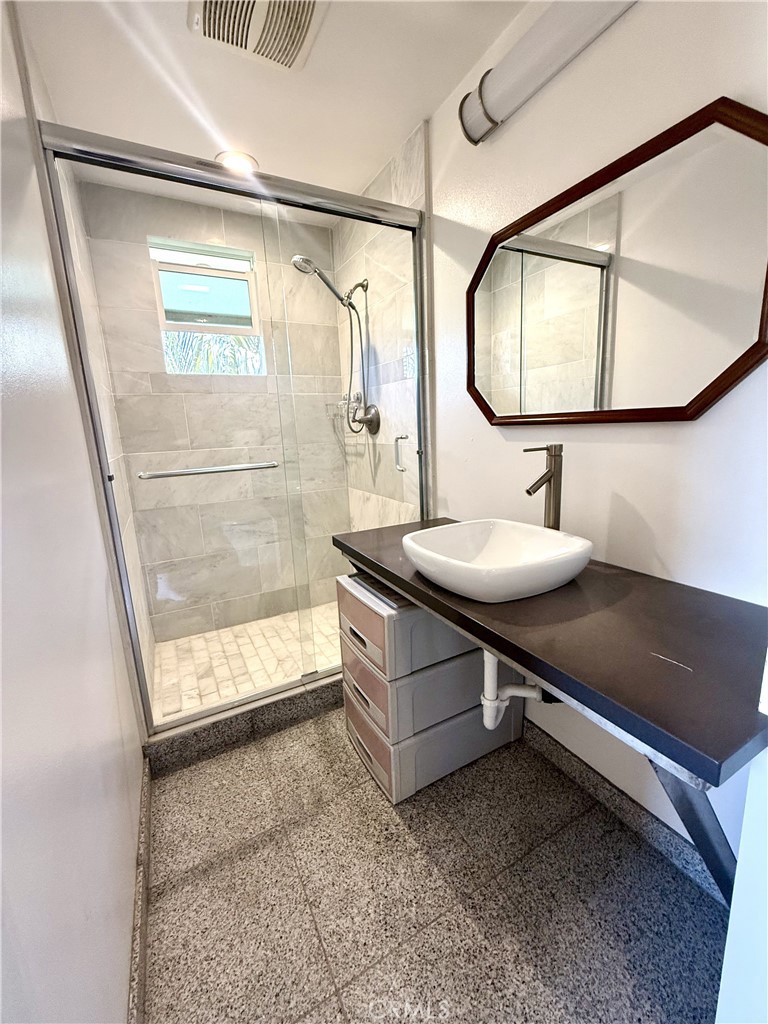 4214 Barrett Road Los Angeles, CA 90032 - Photo 15 of 29
