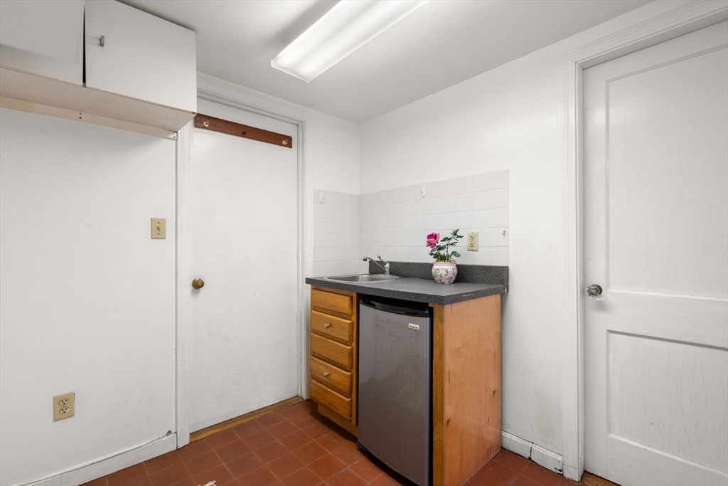 21 Colbourne Crescent, Unit 1 Brookline, MA 02445 - Photo 23 of 35 a view of storage utility room