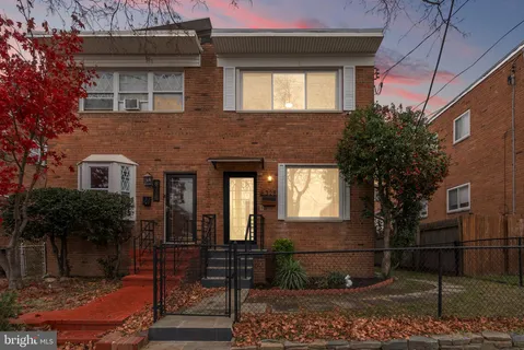 a view of house with outdoor space