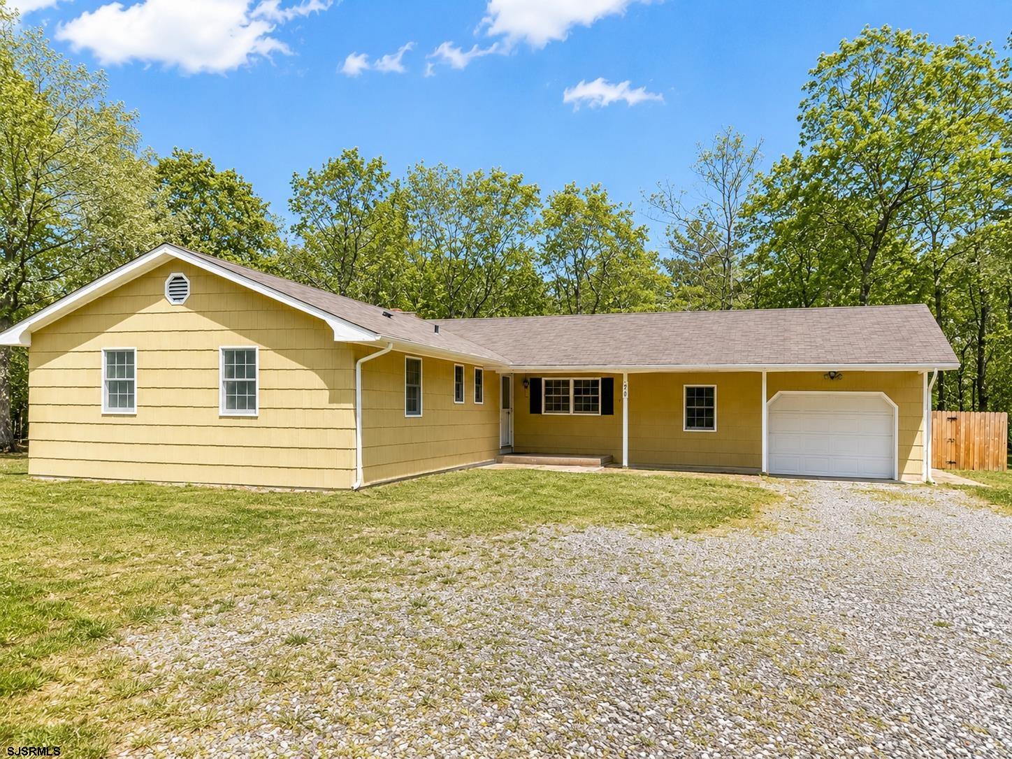 40 Old New York Road Galloway Township, NJ 08205 - Photo 1 of 18 a view of a house with a yard
