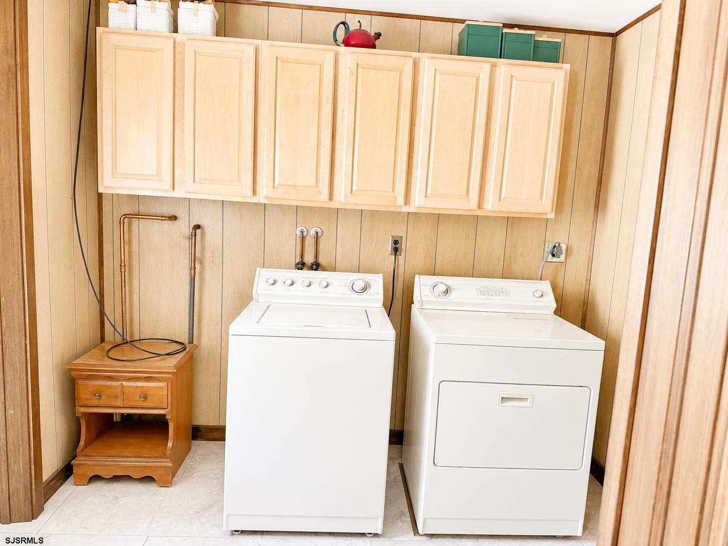 40 Old New York Road Galloway Township, NJ 08205 - Photo 13 of 18 a utility room with dryer and washer