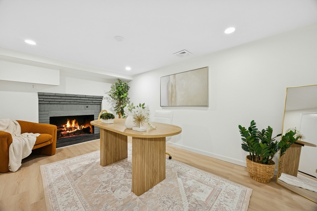 8 Old Farm Road Hanover, MA 02339 - Photo 27 of 38 Gallery Image 27
