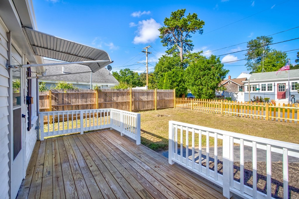 14 Pinehurst Drive Wareham, MA 02571 - Photo 4 of 39