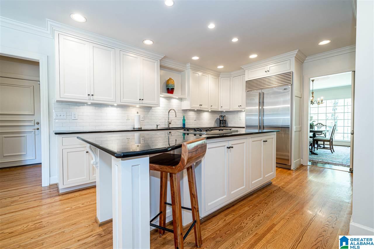 2837 Overton Road Birmingham, AL 35243 - Photo 8 of 45
