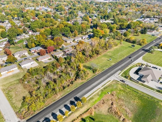 $250,000 | 14700 East Us 40 Highway, Kansas City, MO 64136