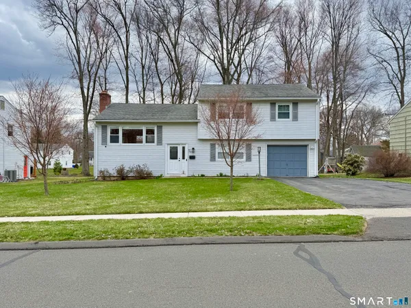 $3,900 | 47 Fuller Drive, West Hartford, CT 06117