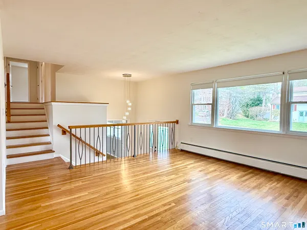 $3,900 | 47 Fuller Drive, West Hartford, CT 06117