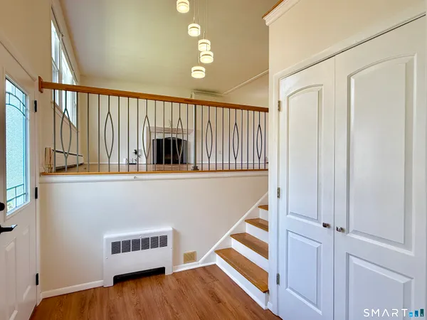 $3,900 | 47 Fuller Drive, West Hartford, CT 06117