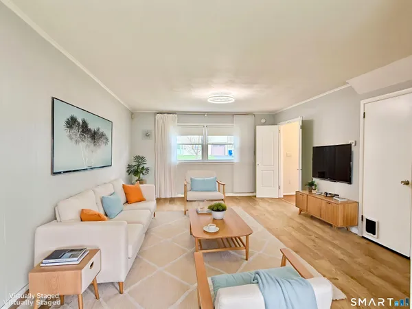 $3,900 | 47 Fuller Drive, West Hartford, CT 06117