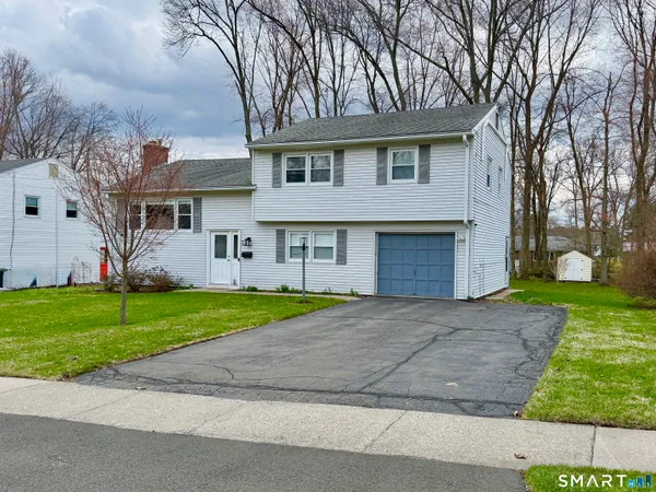 $3,900 | 47 Fuller Drive, West Hartford, CT 06117