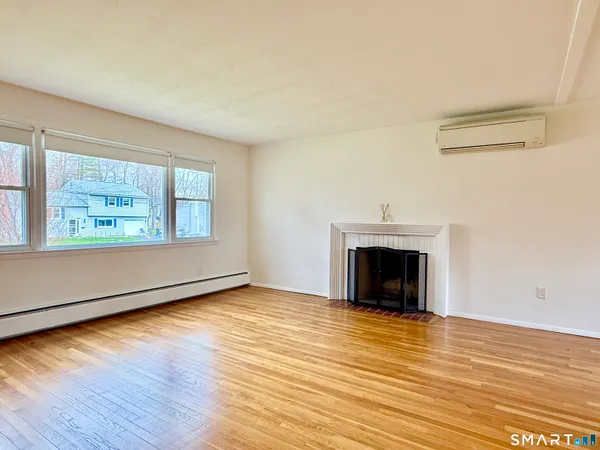 $3,900 | 47 Fuller Drive, West Hartford, CT 06117