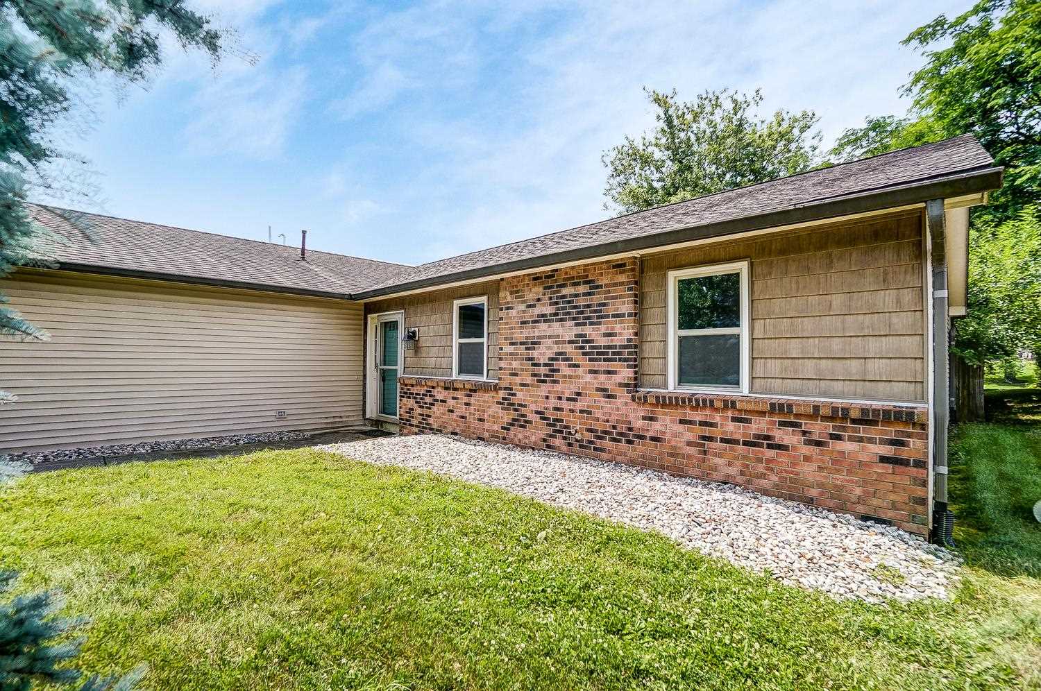 4318 Locust Spring Place Fort Wayne, IN 46804 - Photo 2 of 28 Gallery Image 2