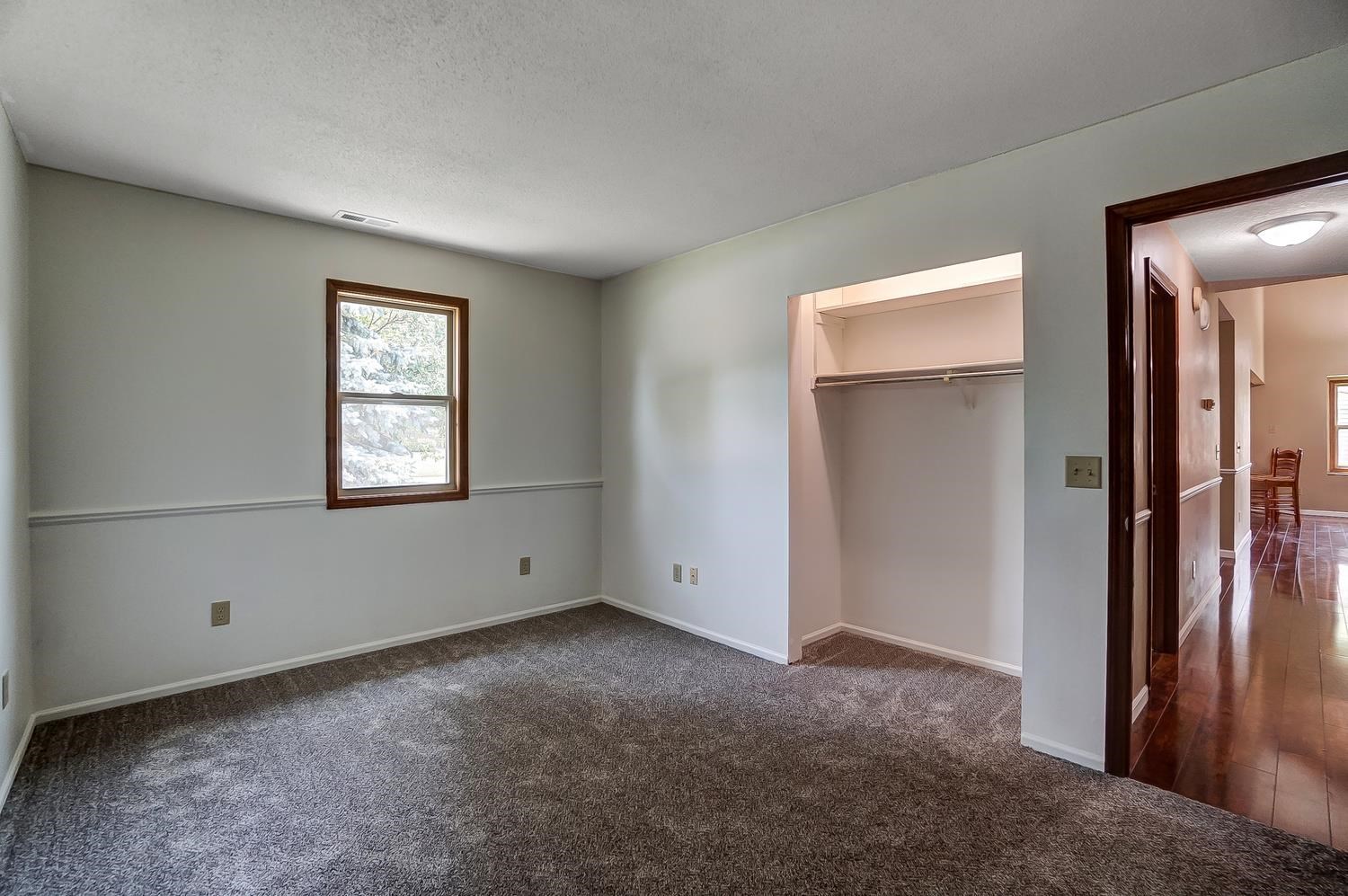 4318 Locust Spring Place Fort Wayne, IN 46804 - Photo 14 of 28 Gallery Image 14