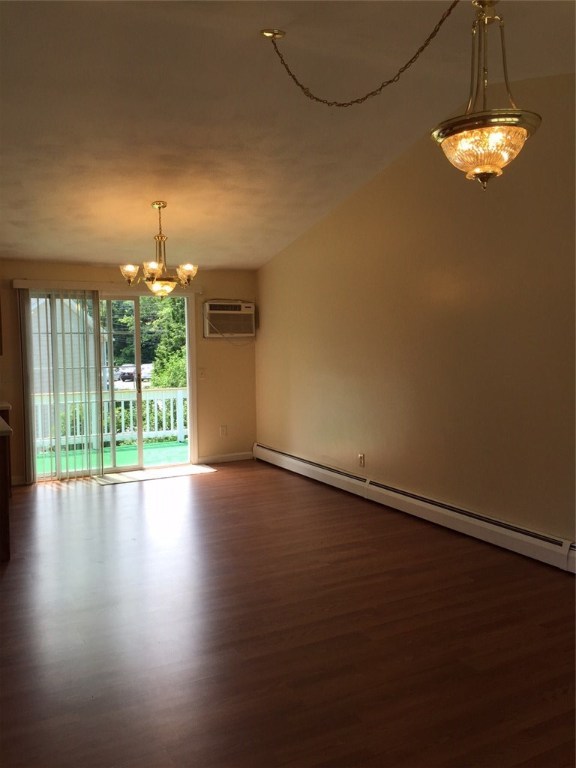 29 Old Spring Road Cranston, RI 02920 - Photo 5 of 28 Gallery Image 5