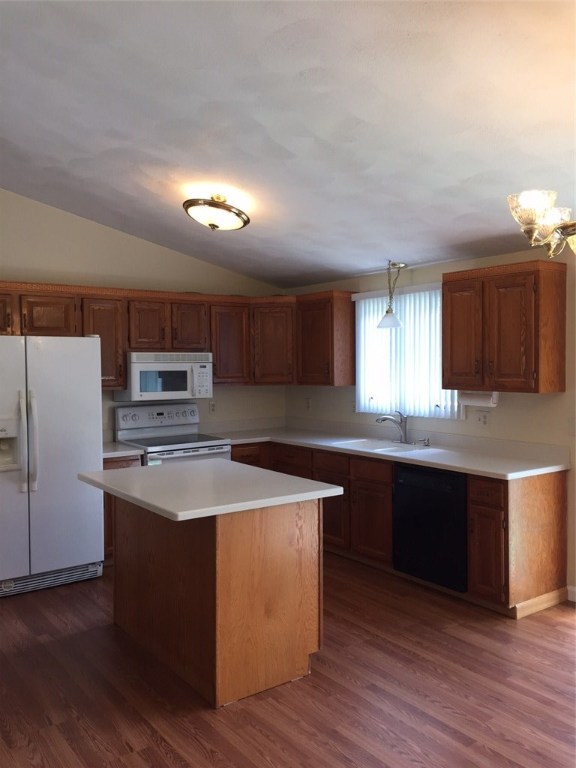 29 Old Spring Road Cranston, RI 02920 - Photo 7 of 28 Gallery Image 7