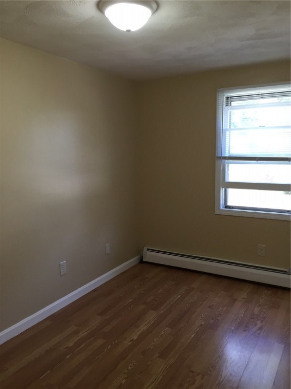 29 Old Spring Road Cranston, RI 02920 - Photo 10 of 28 Gallery Image 10